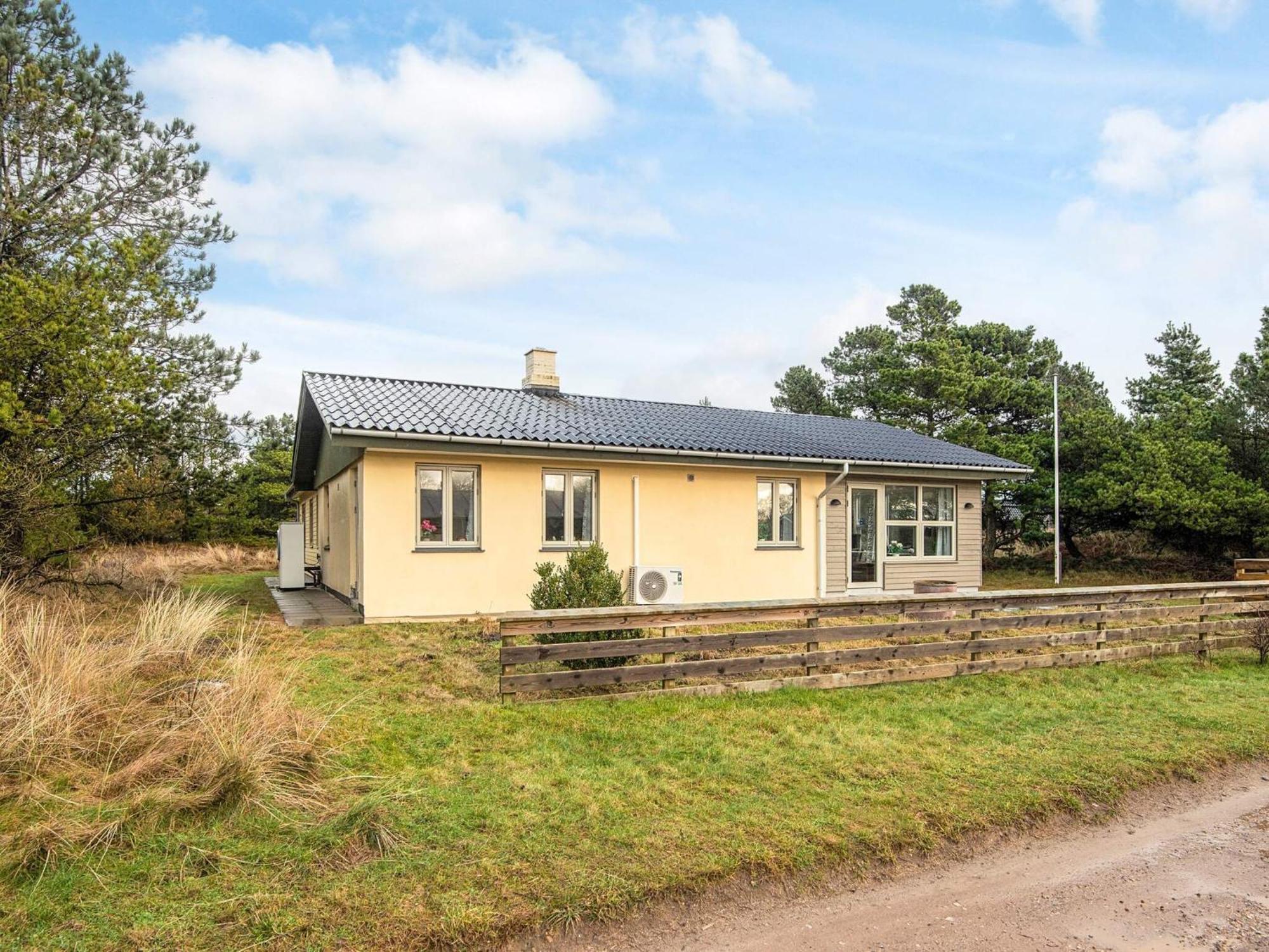 Holiday Home Blavand IV エクステリア 写真