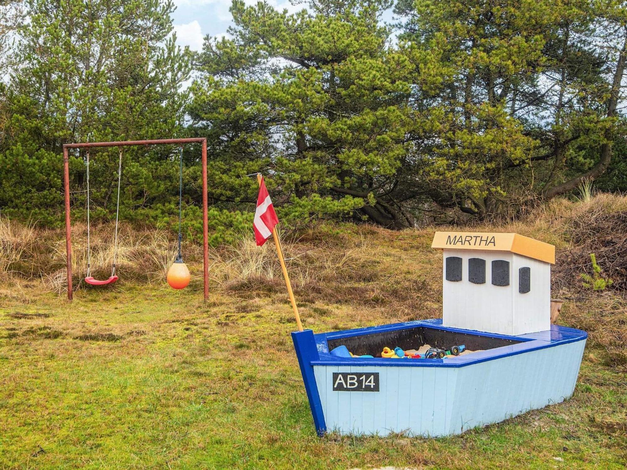 Holiday Home Blavand IV エクステリア 写真