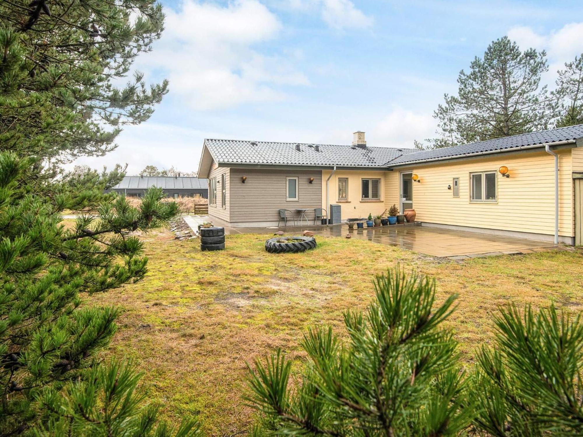 Holiday Home Blavand IV エクステリア 写真